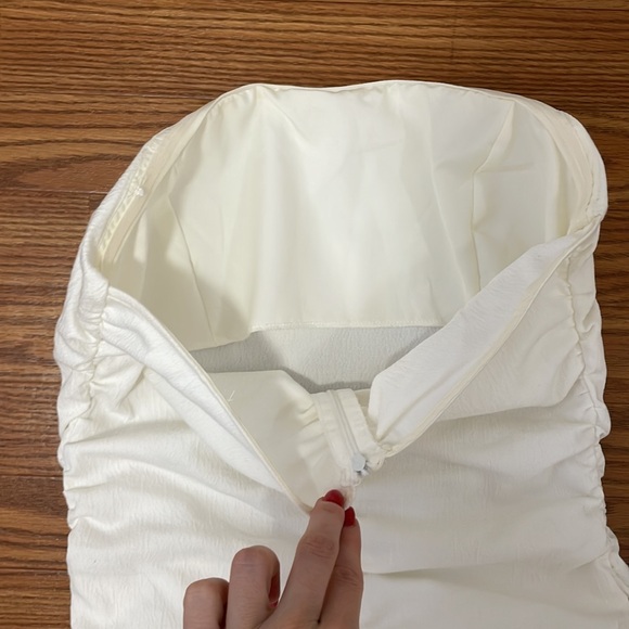 Ruched mini sleeveless dress - Picture 3 of 3